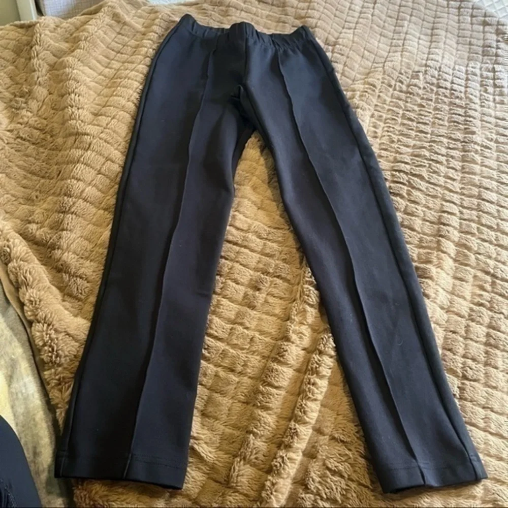 Lilly Pulitzer Size S Black Pull On Stretch Slim Straight Leg Pants